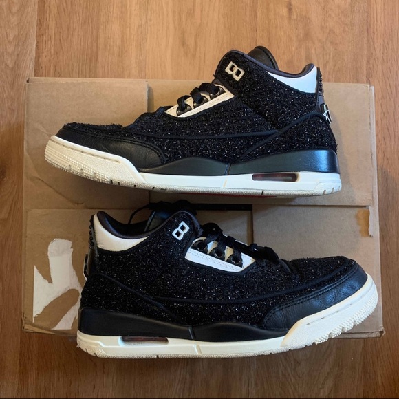 2018 Anna Wintour X wmns Air Jordan 3 ‘Retro Black’ - Picture 1 of 9